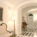 Hilda Aparthotel 4*