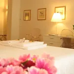 Hilda 4* Florence